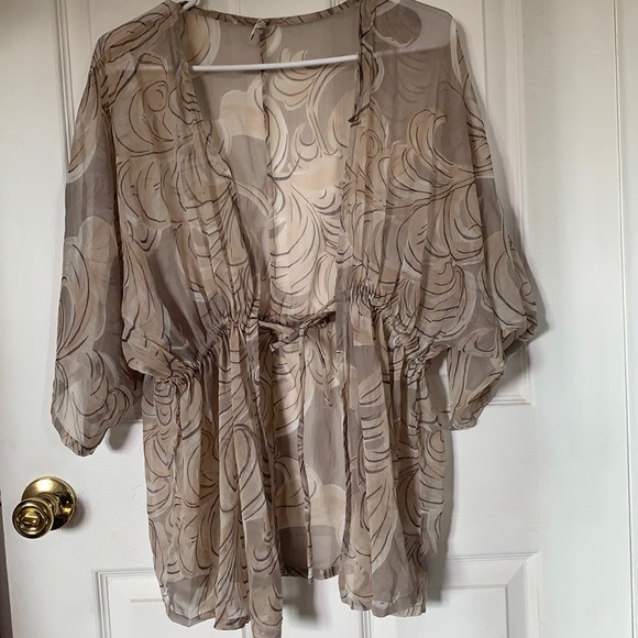 Kimono Tan Feather - Picture 2 of 7